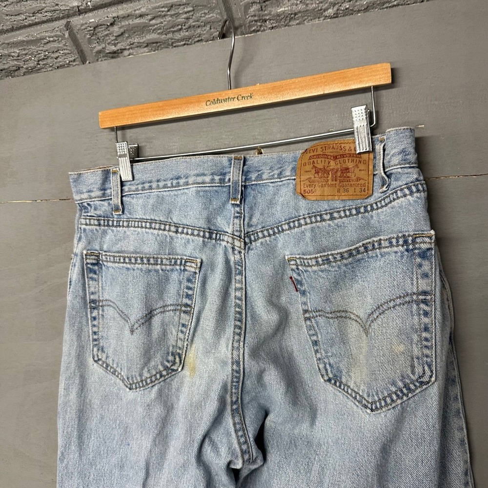 Levi Strauss 505 Jeans Mens 36x34 Light Wash Straight Fit Denim Pants